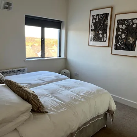 2 Bedroom Park *